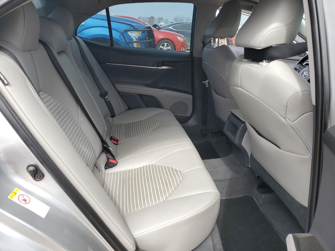 2018 Toyota Camry - Image 10