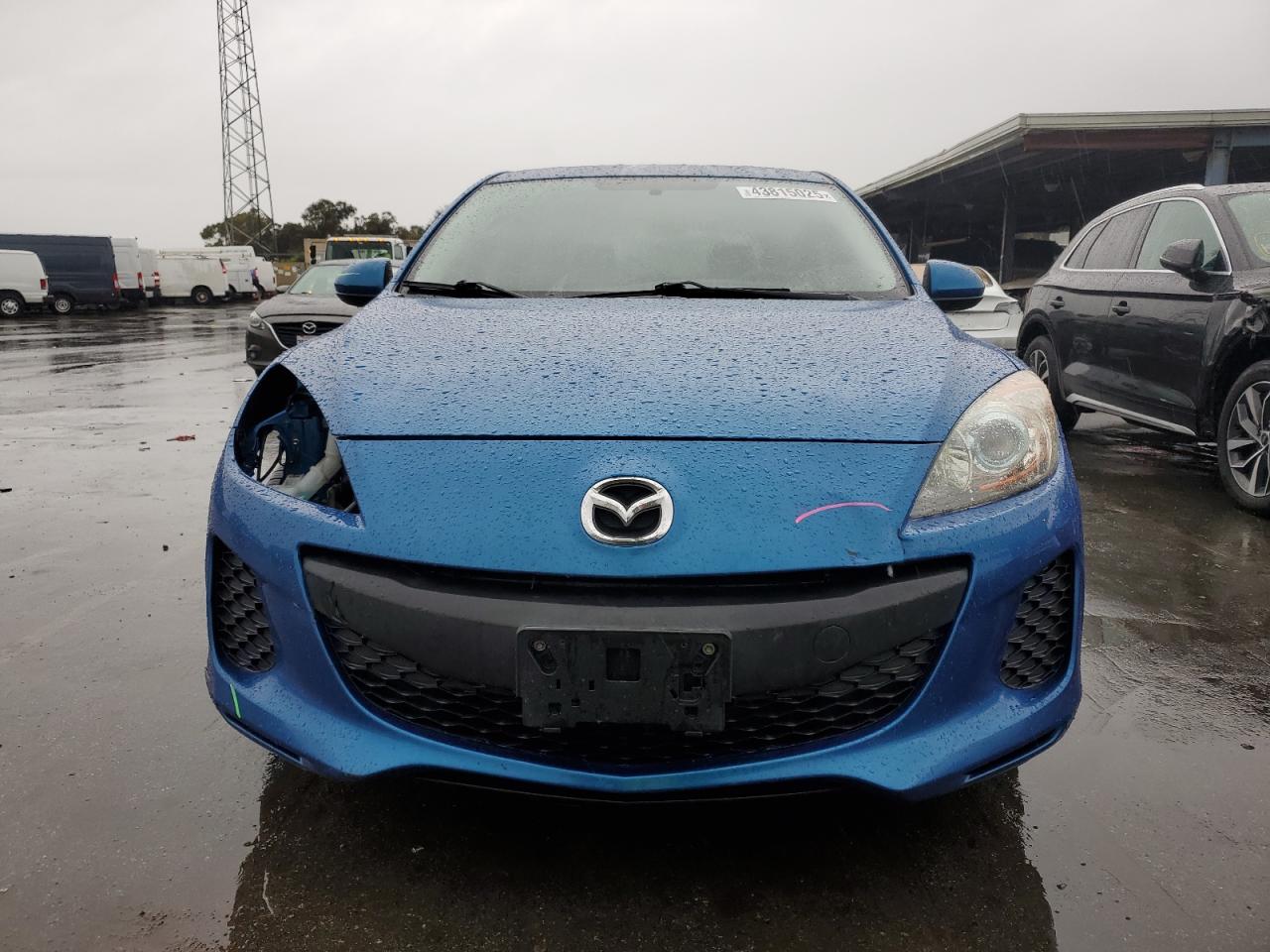 2012 Mazda 3 - Image 5