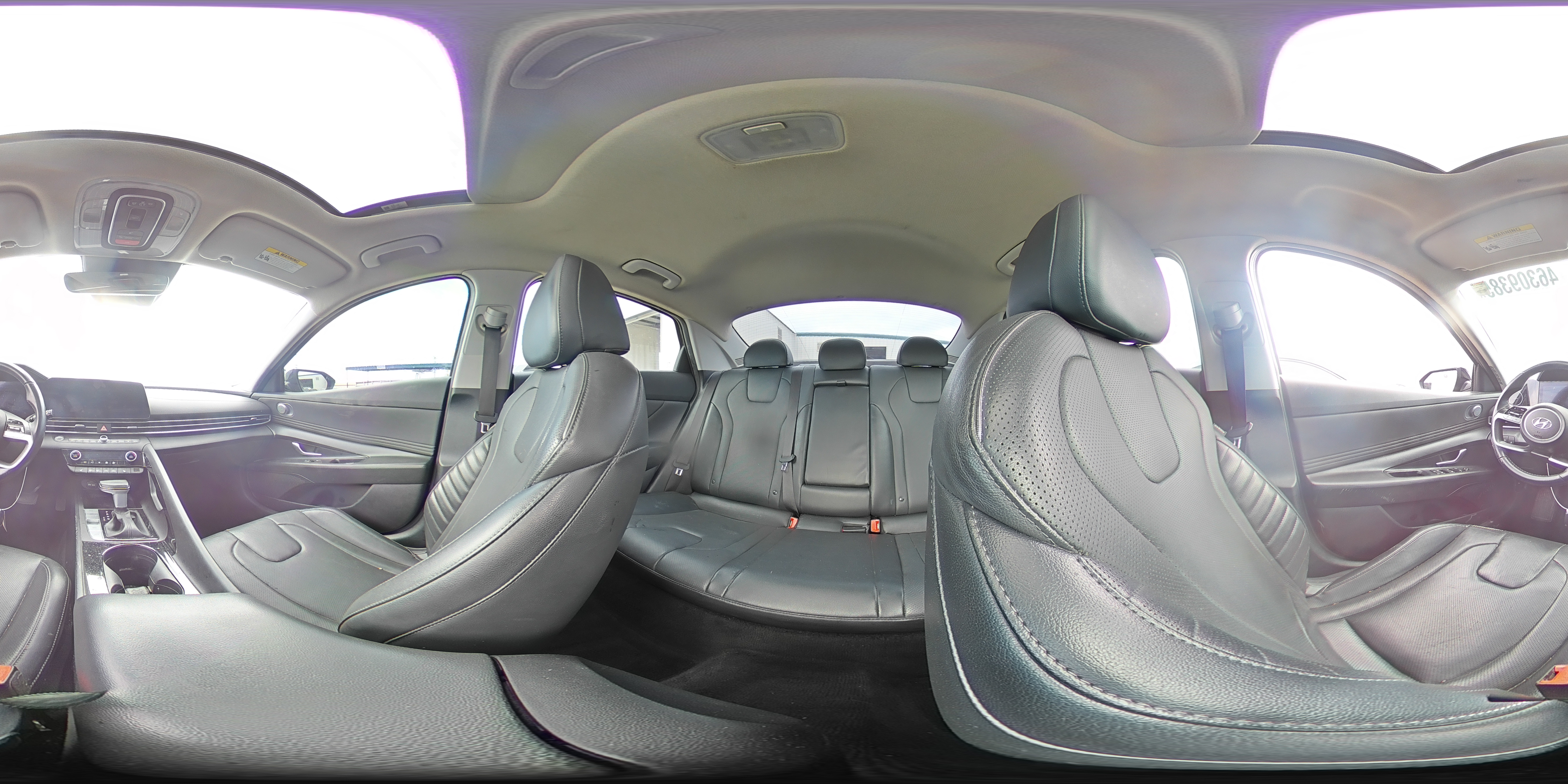 2023 Hyundai Elantra - Image 14