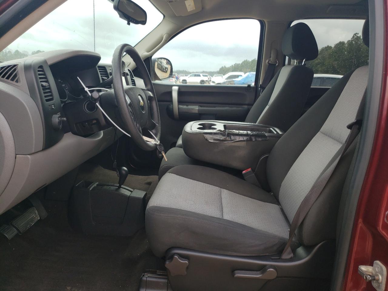 2009 Chevrolet Silverado - Image 7