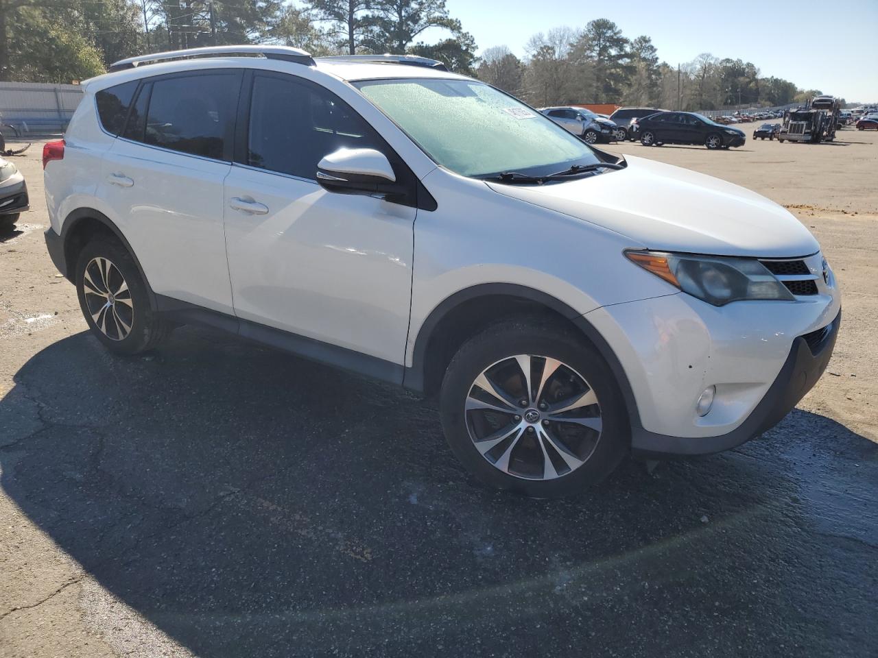 2015 Toyota RAV 4 - Image 4