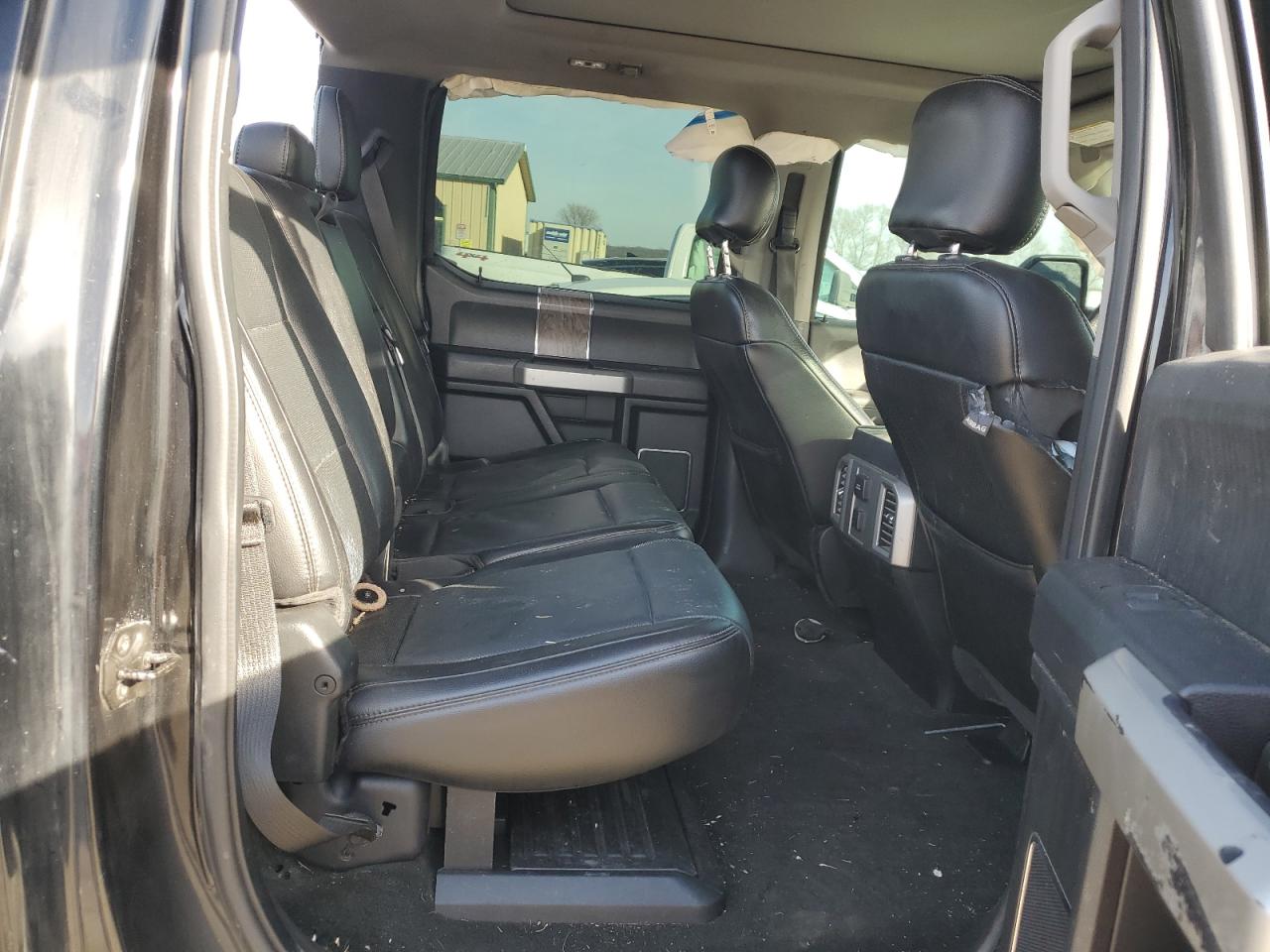 2017 Ford F250 - Image 10