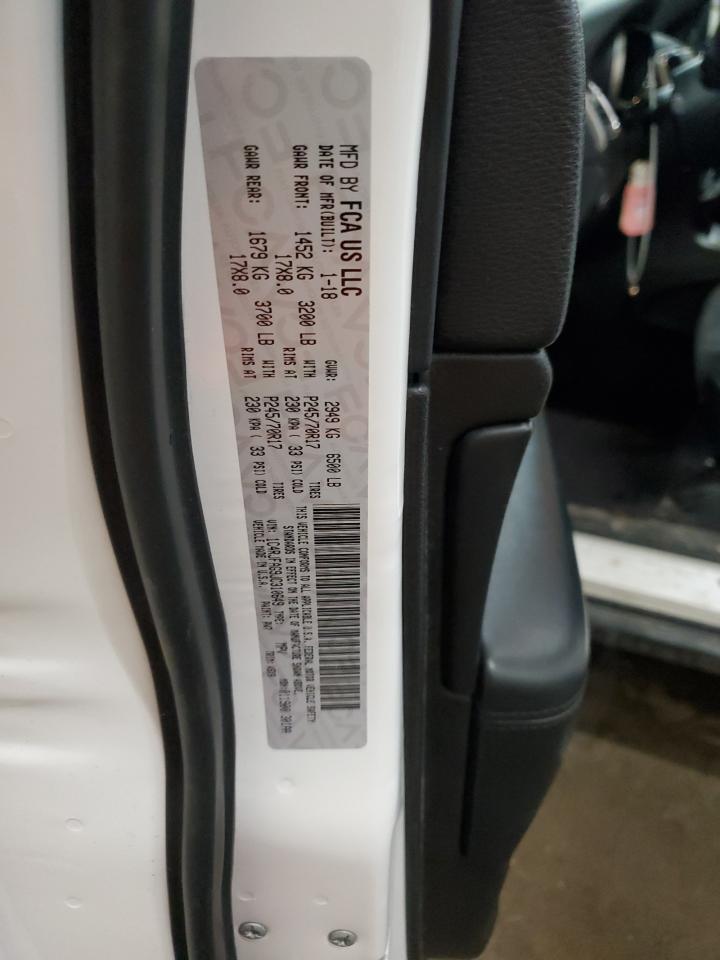 2018 Jeep Grand Cherokee - Image 15