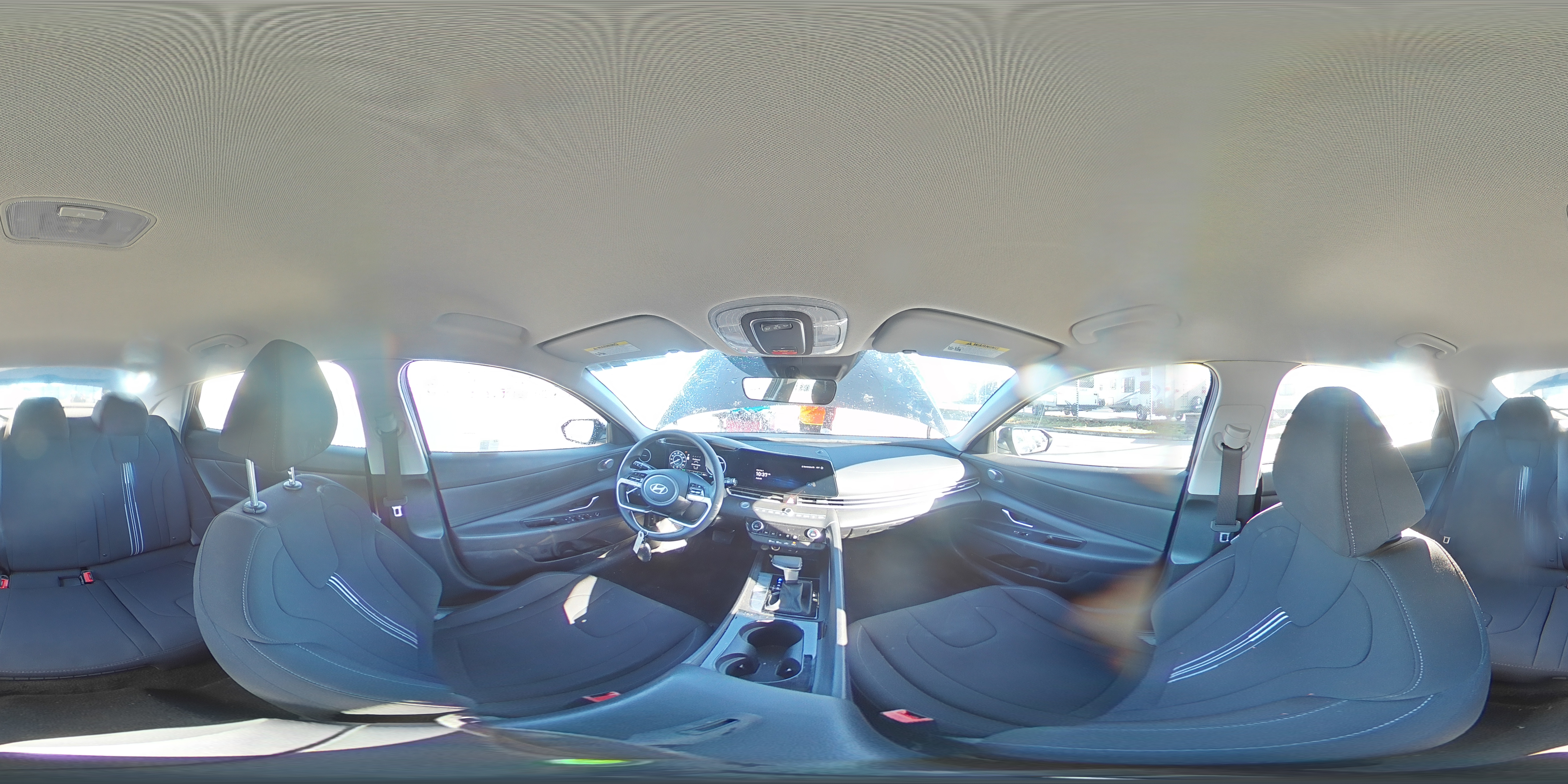 2024 Hyundai Elantra - Image 13