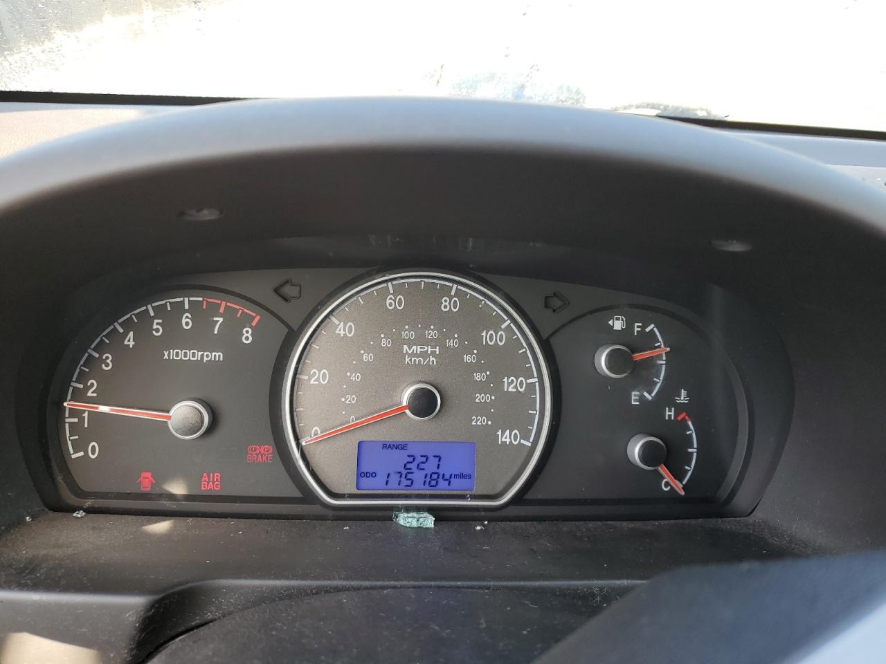 2007 Hyundai Elantra - Image 9
