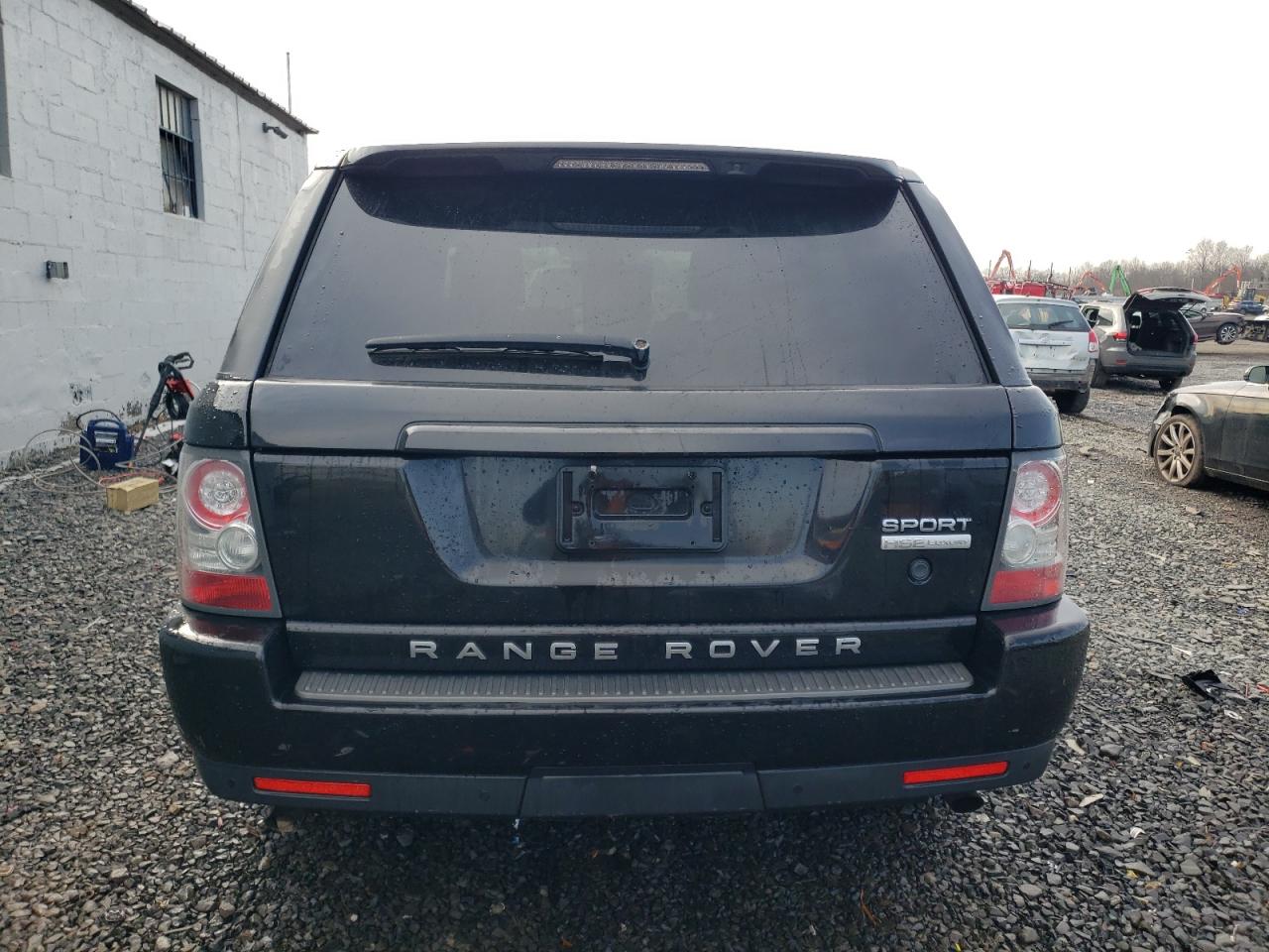 2011 Land Rover Range Rover - Image 6