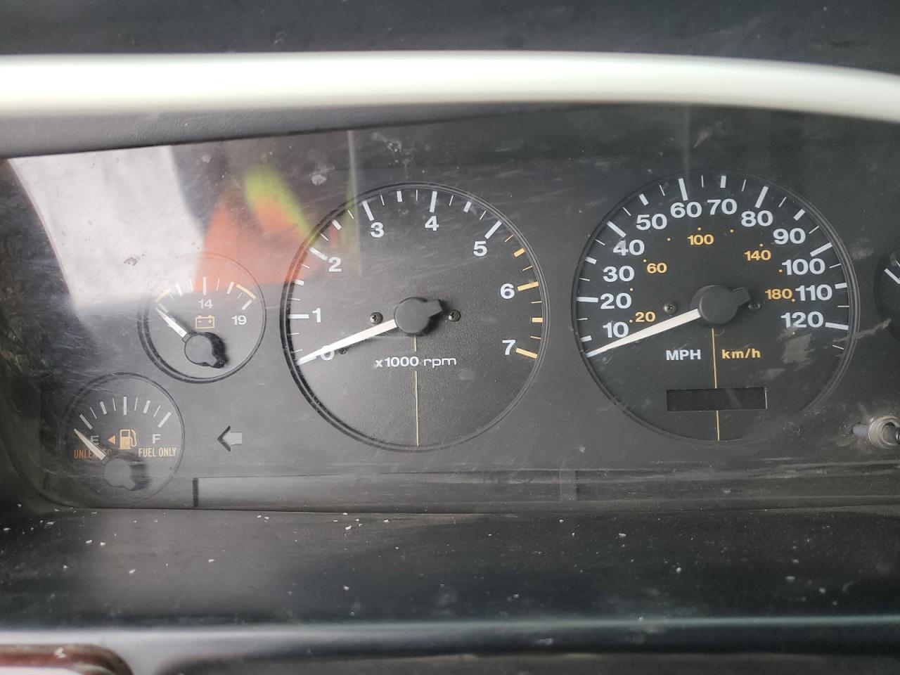 1998 Jeep Grand Cherokee - Image 9