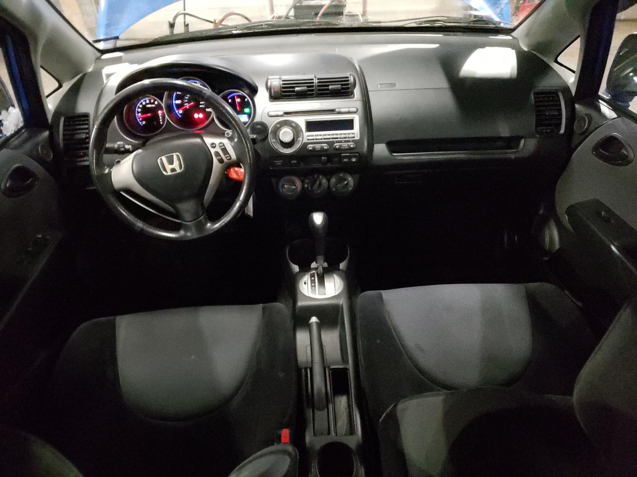 2007 Honda Fit - Image 8