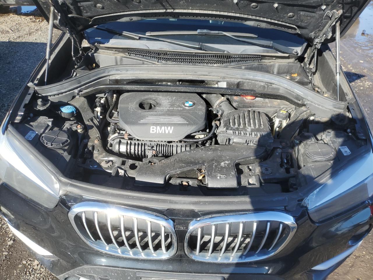 2016 BMW X1 - Image 12
