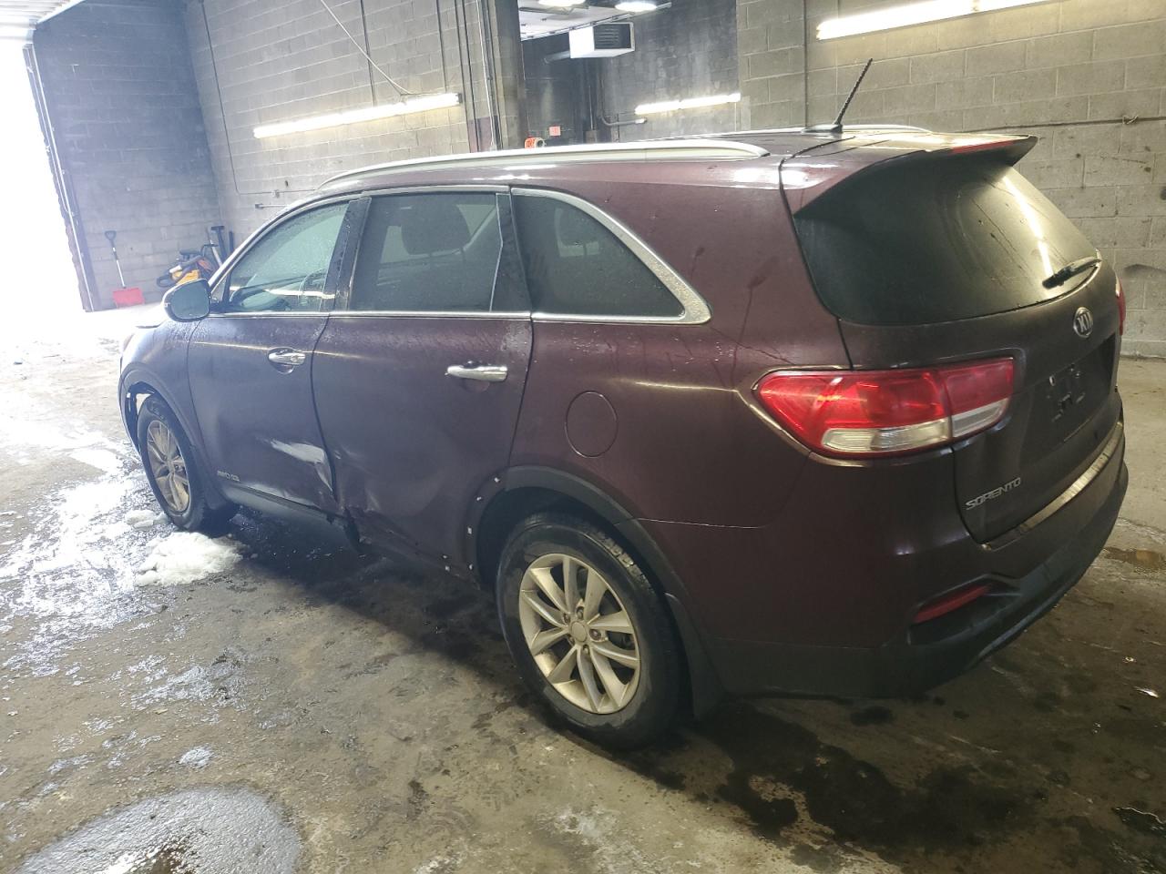 2018 Kia Sorento - Image 2