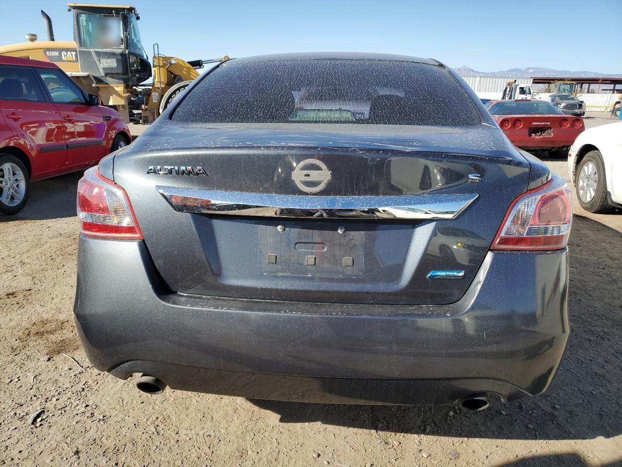 2013 Nissan Altima - Image 6