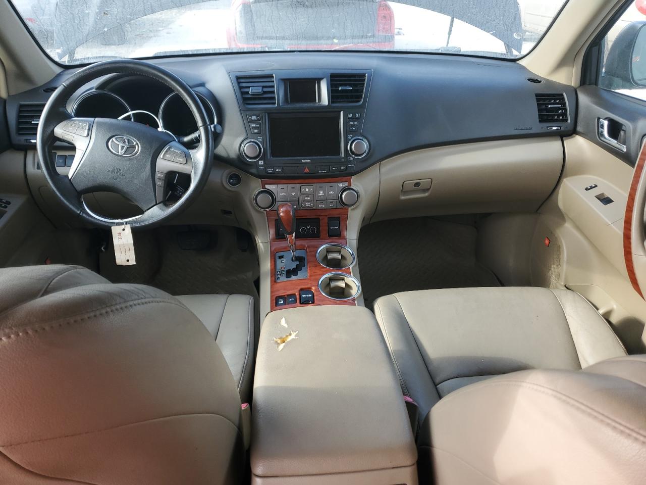 2010 Toyota Highlander - Image 8