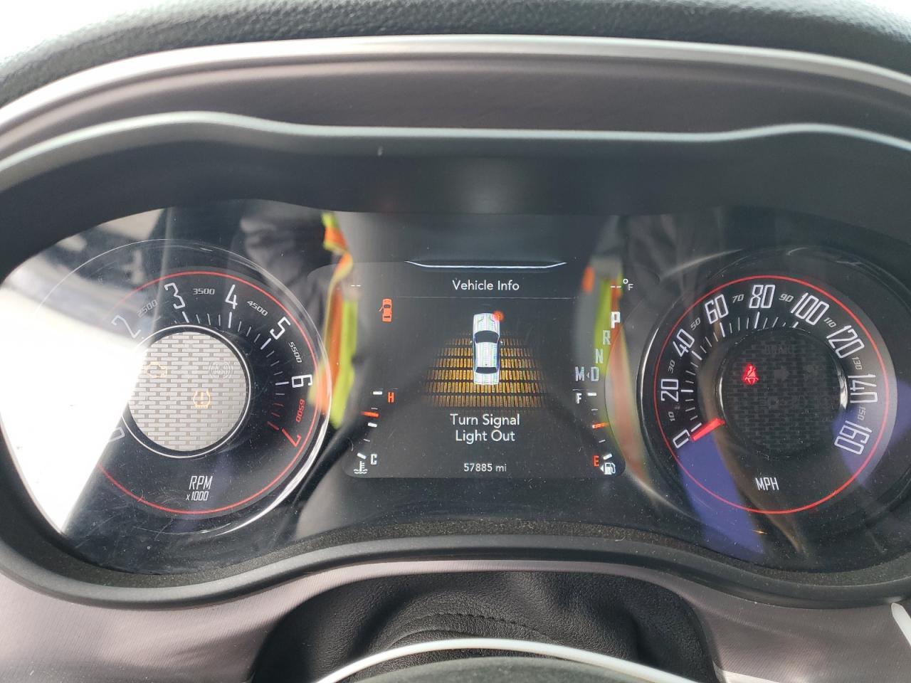 2019 Dodge Challenger - Image 9