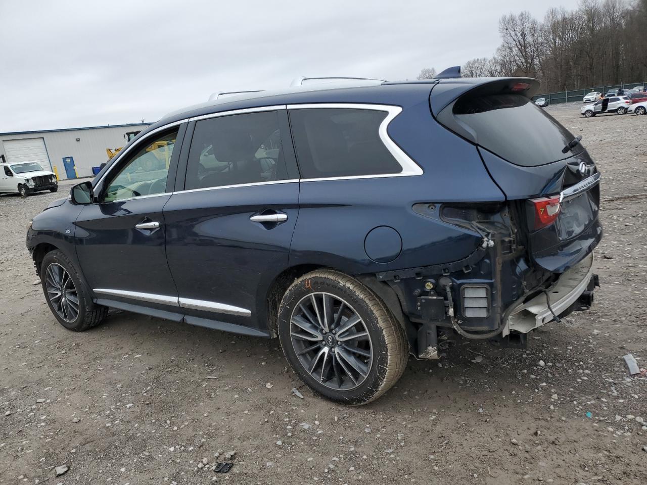 2016 Infiniti QX60 - Image 2