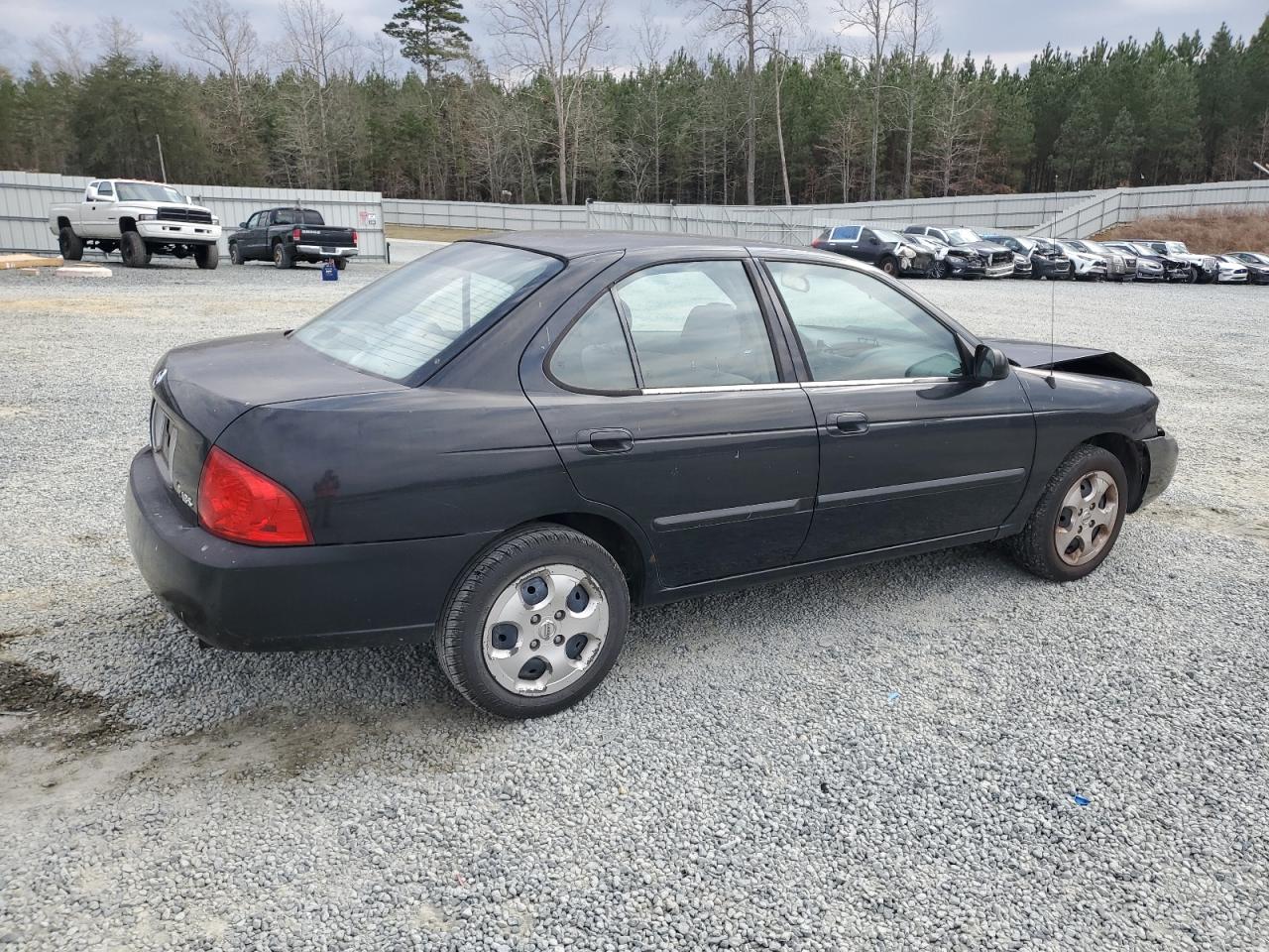 2006 Nissan Sentra - Image 3