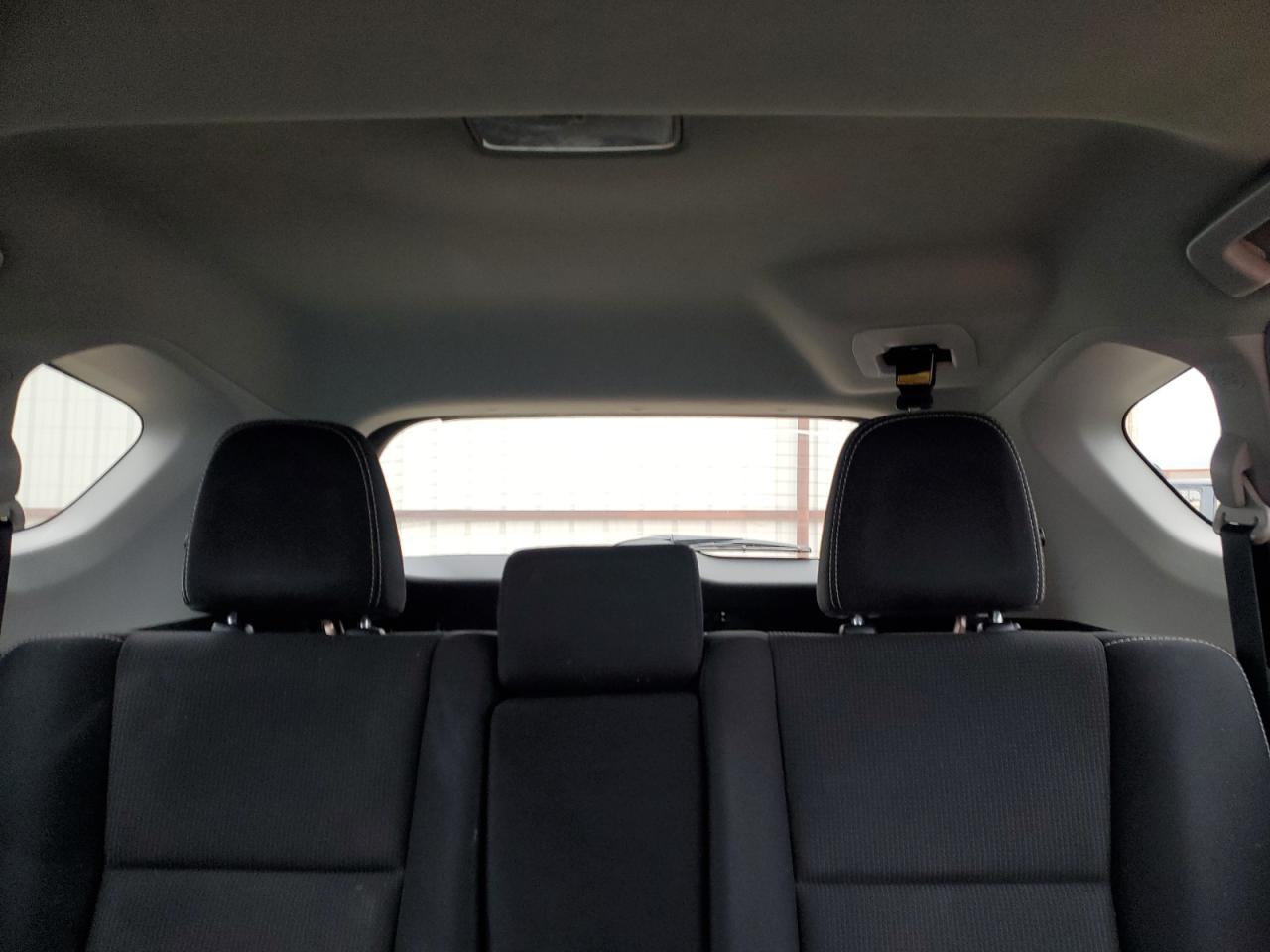 2018 Toyota RAV 4 - Image 10