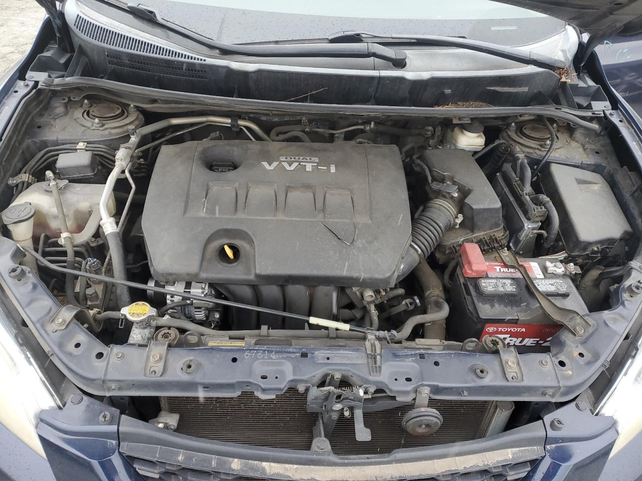 2010 Toyota Corolla - Image 11