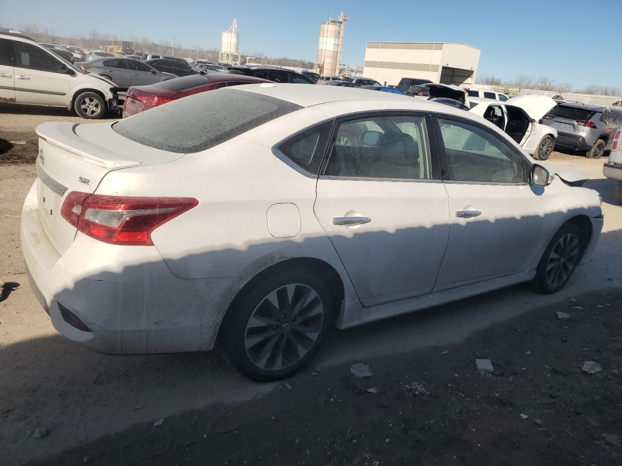 2019 Nissan Sentra - Image 3