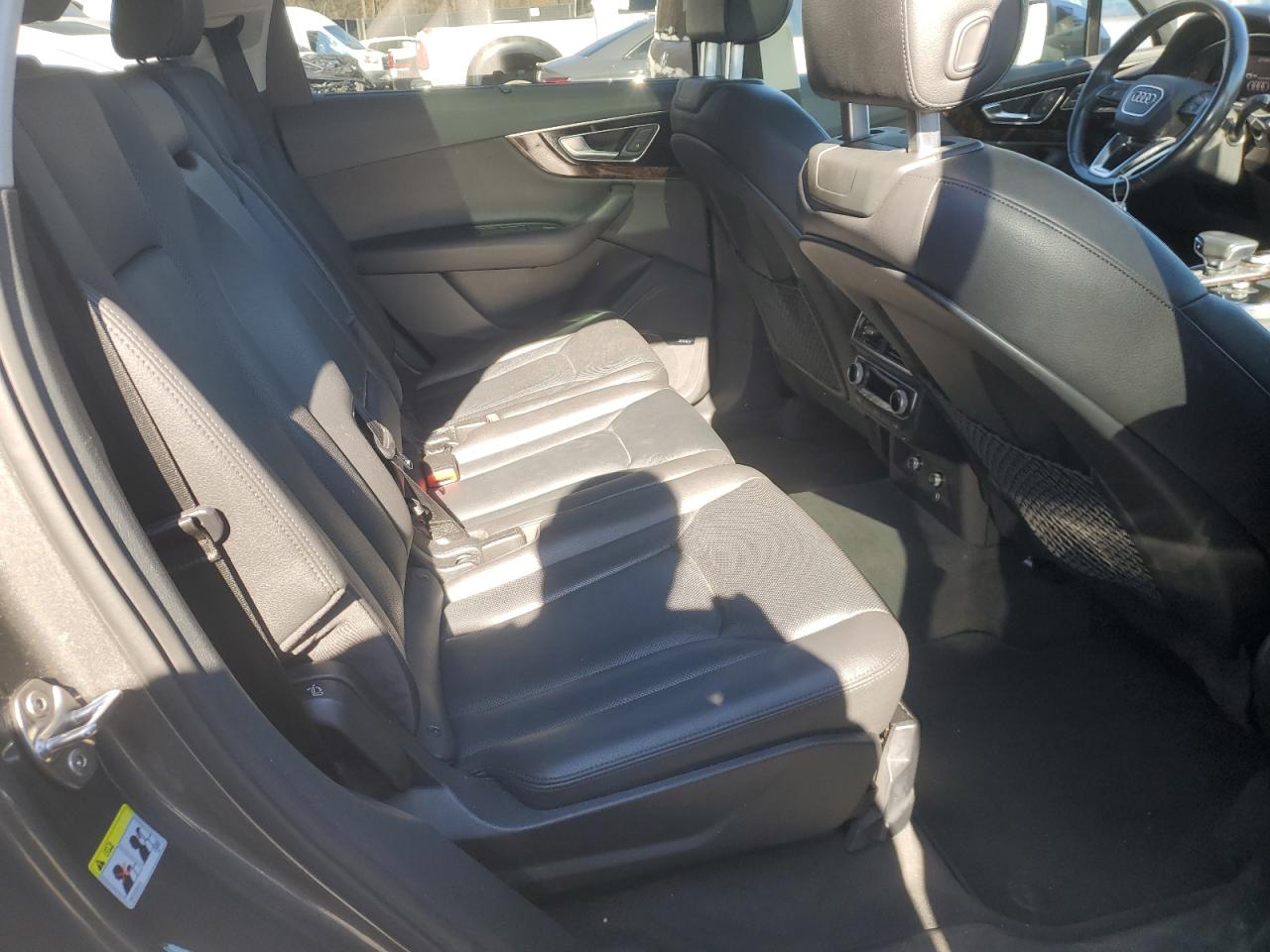 2018 Audi Q7 - Image 11