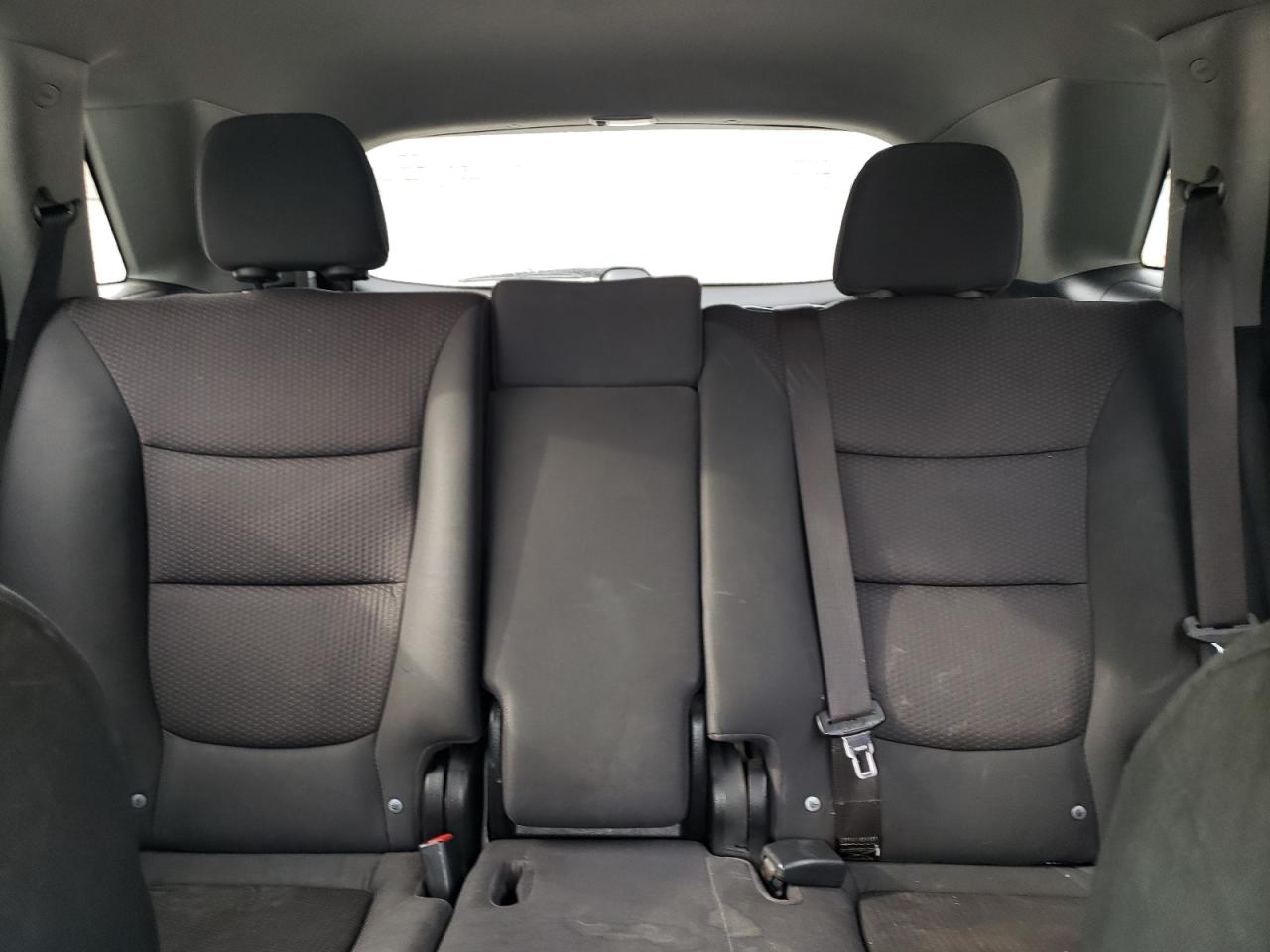 2011 Kia Sorento - Image 10