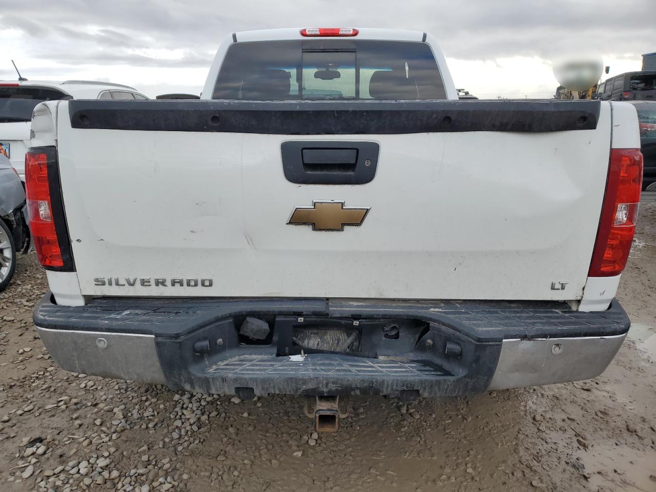 2008 Chevrolet Silverado - Image 6