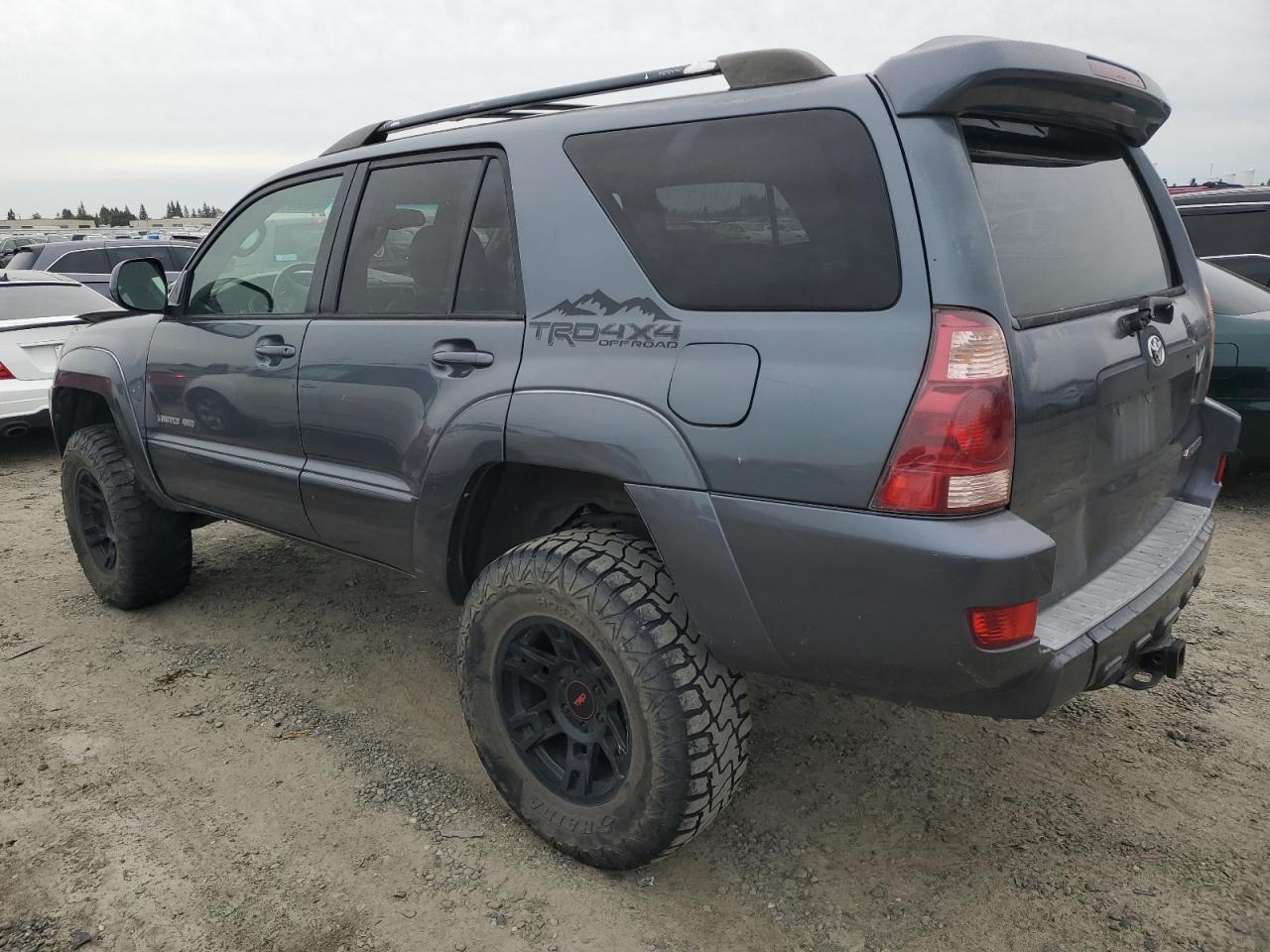 2005 Toyota 4Runner - Image 2