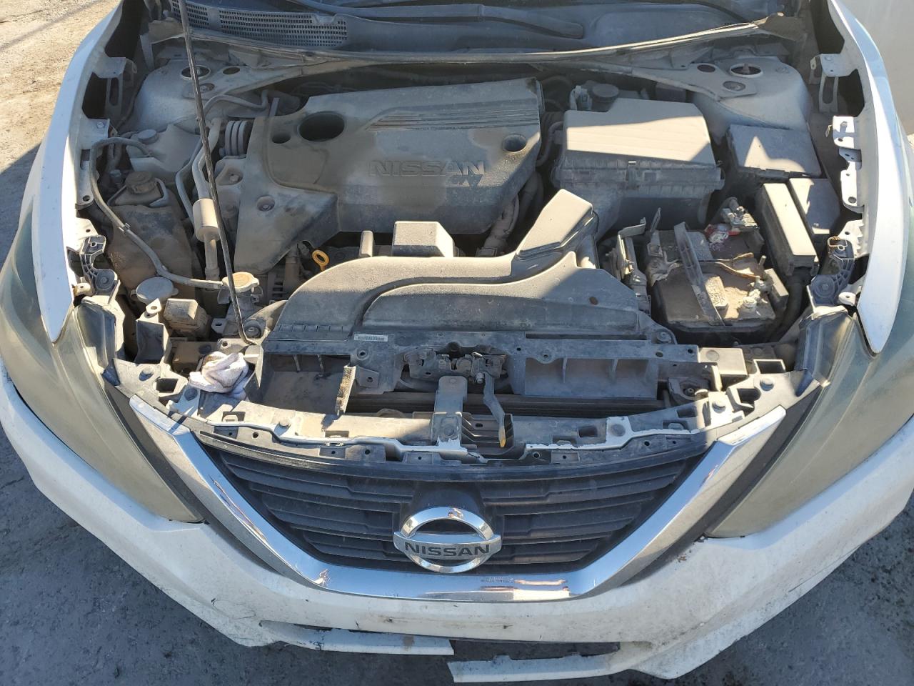2018 Nissan Altima - Image 11