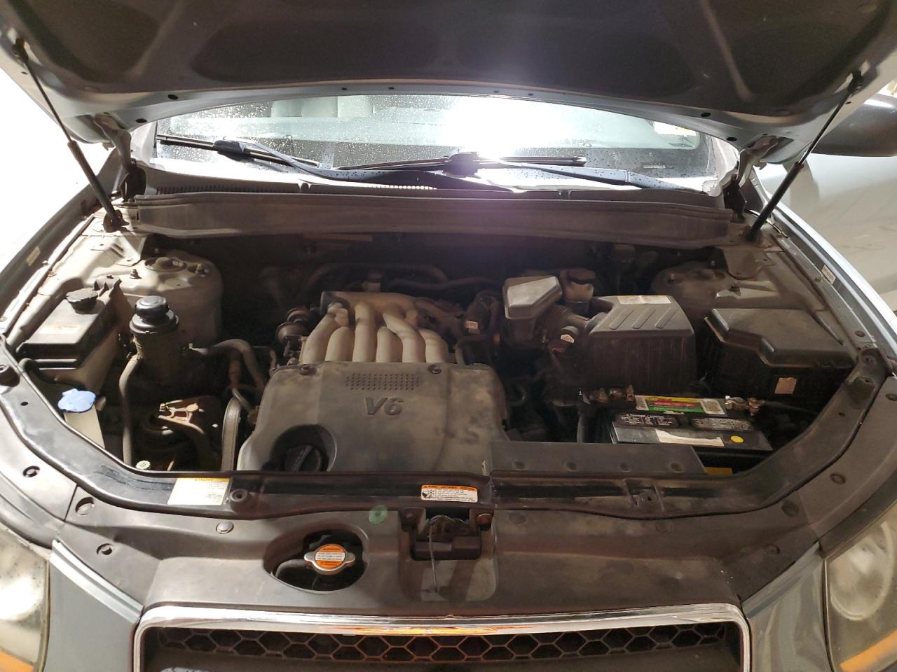 2009 Hyundai Santa Fe - Image 14