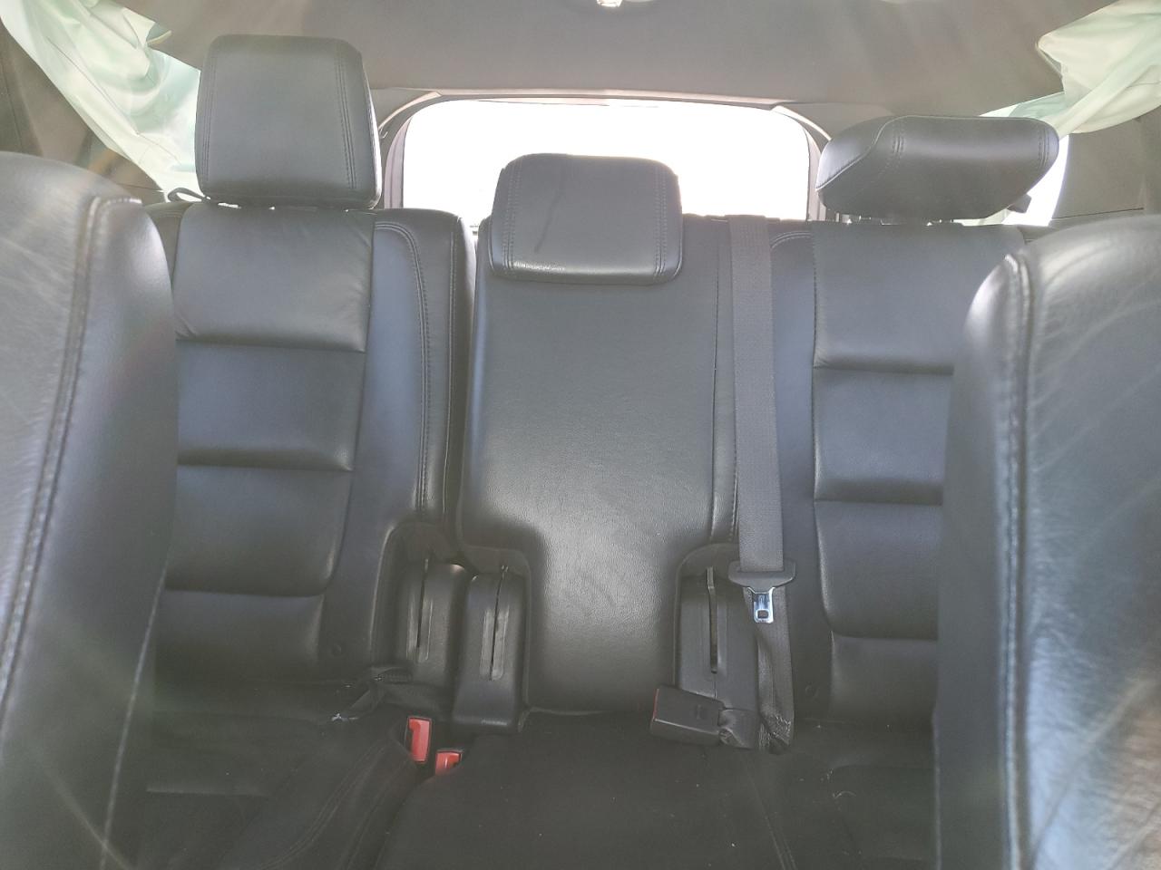 2014 Ford Explorer - Image 10