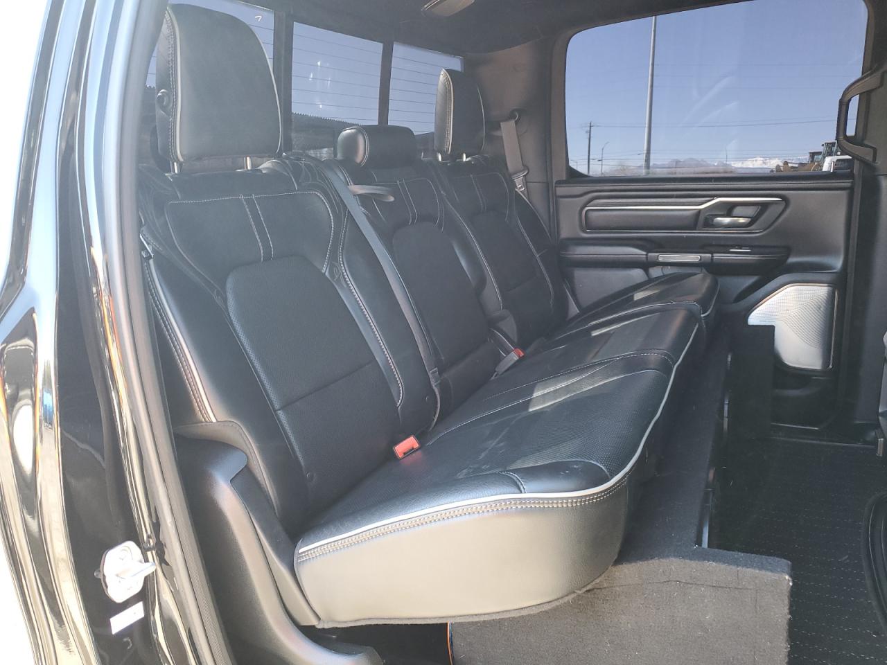 2019 RAM 1500 - Image 10