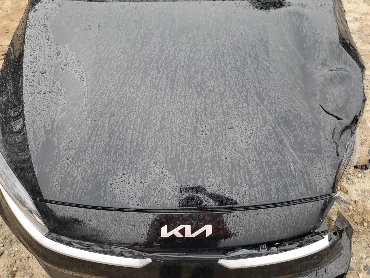 2024 Kia Forte - Image 12