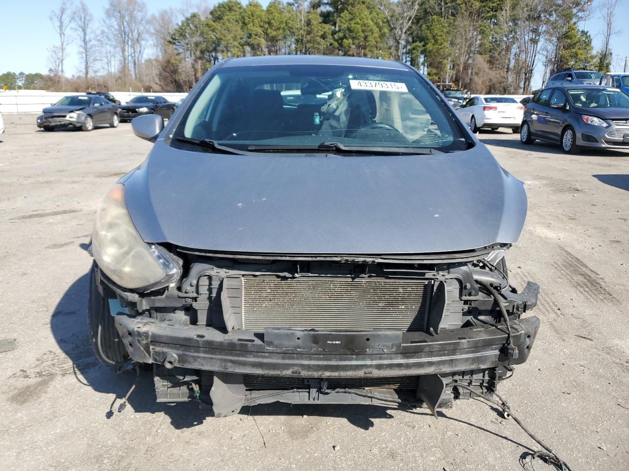 2013 Hyundai Elantra - Image 5