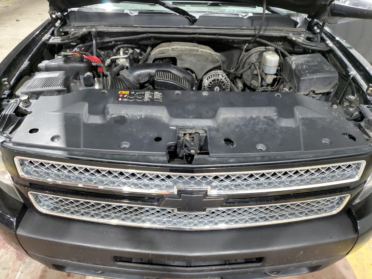 2013 Chevrolet Silverado - Image 11