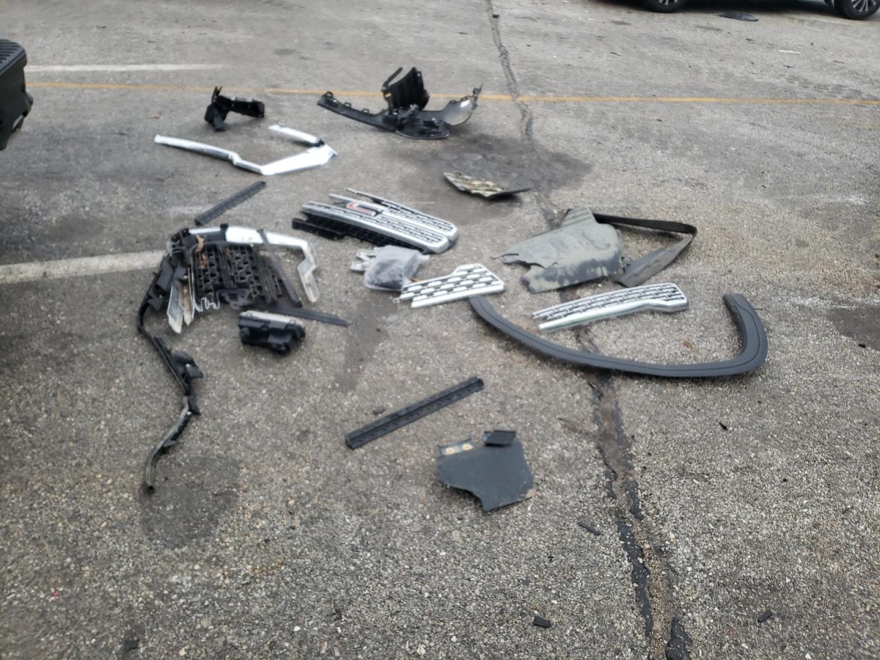 2019 GMC Sierra - Image 14