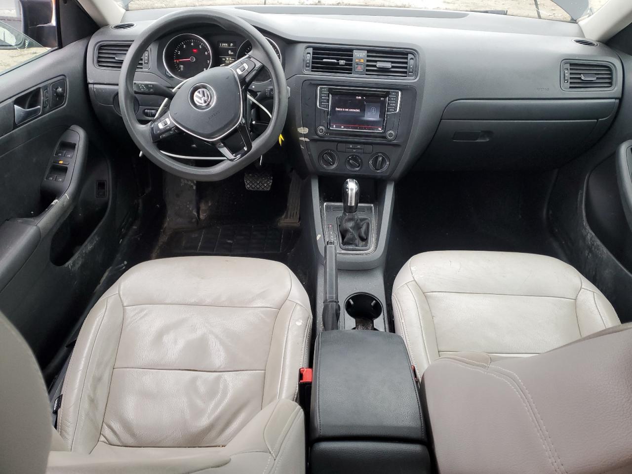 2016 Volkswagen Jetta - Image 8