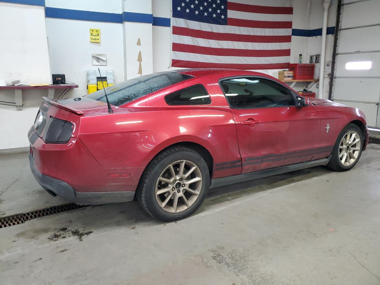2011 Ford Mustang - Image 3