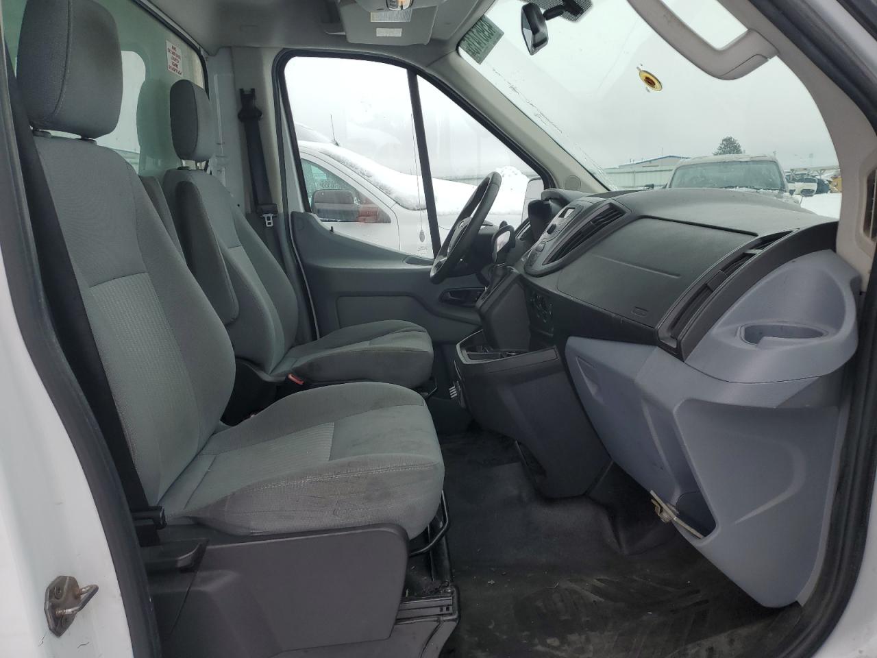 2015 Ford Transit - Image 11