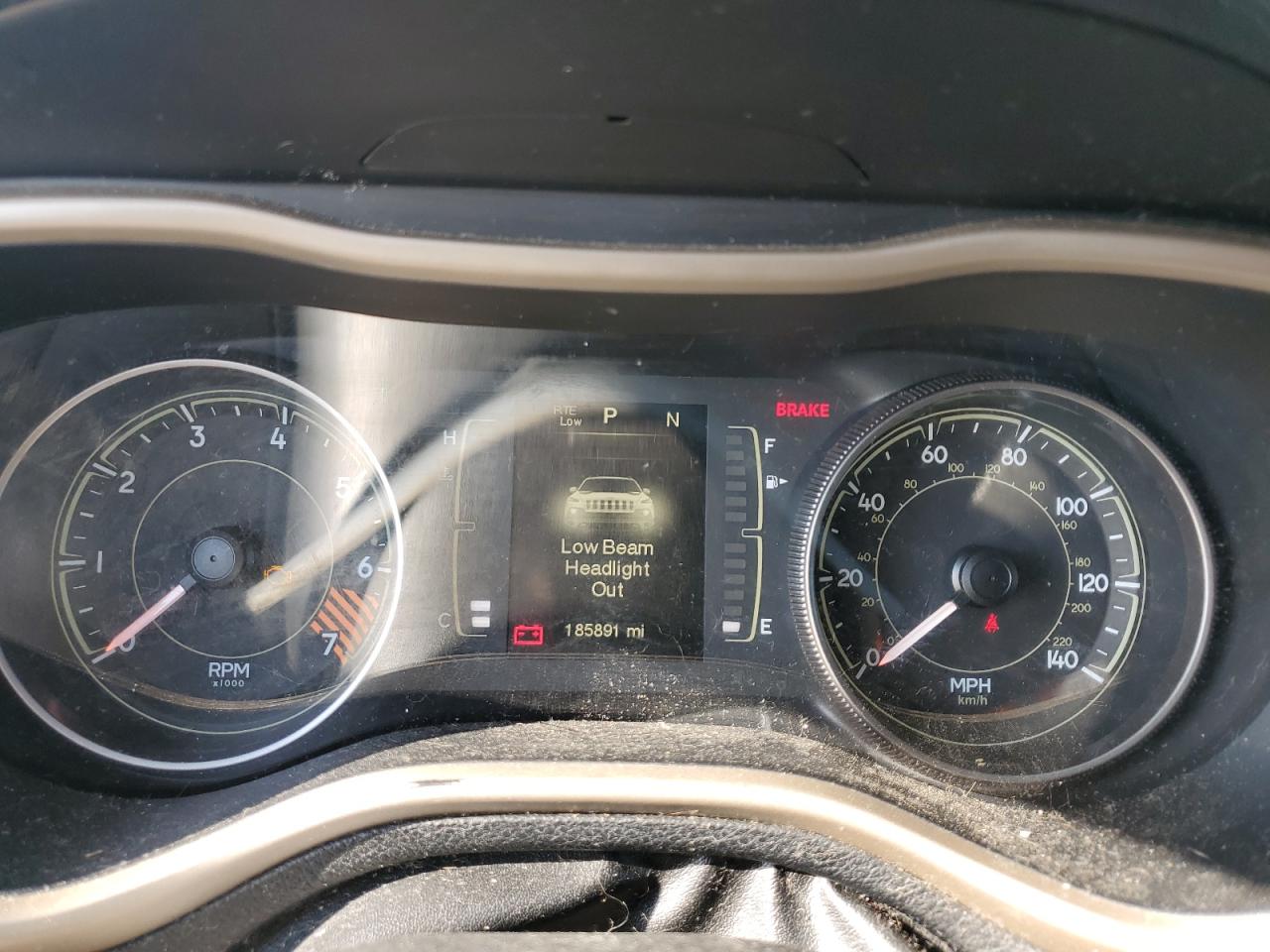 2014 Jeep Grand Cherokee - Image 9