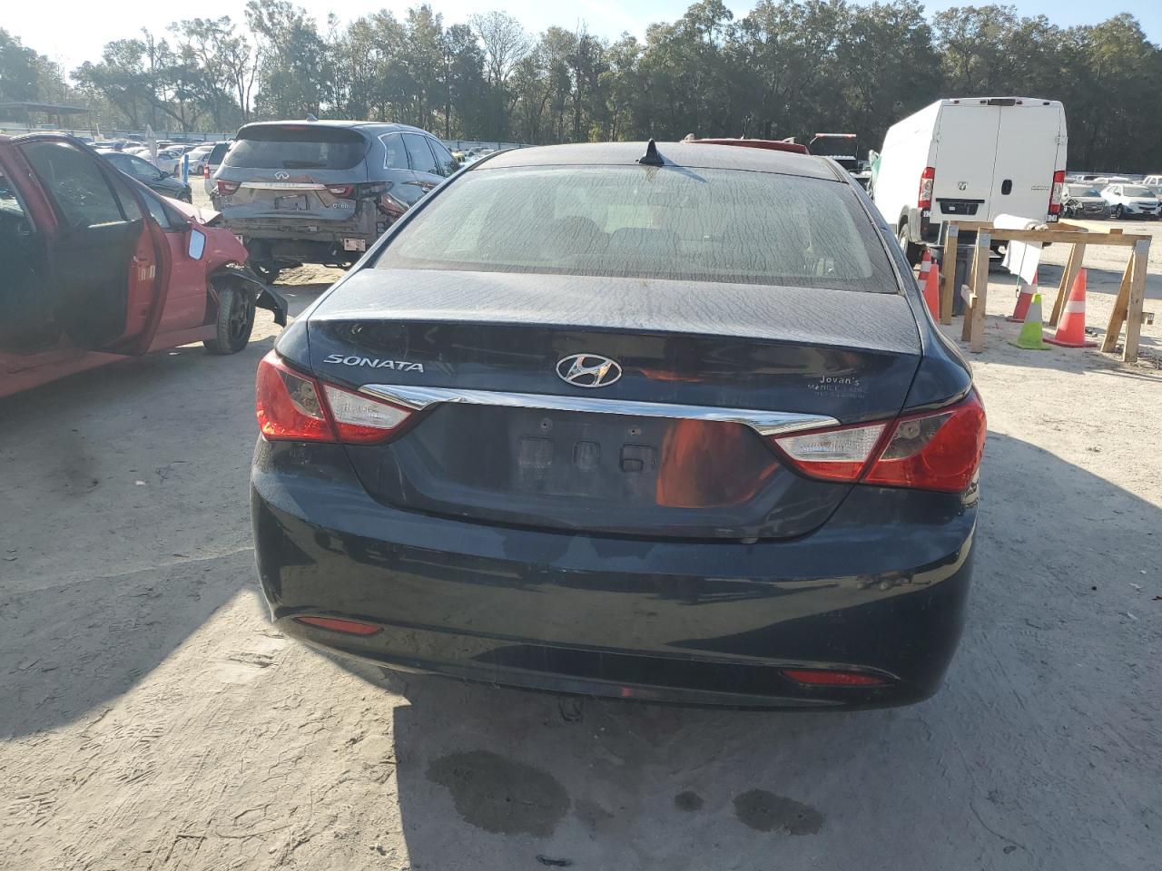 2011 Hyundai Sonata - Image 6