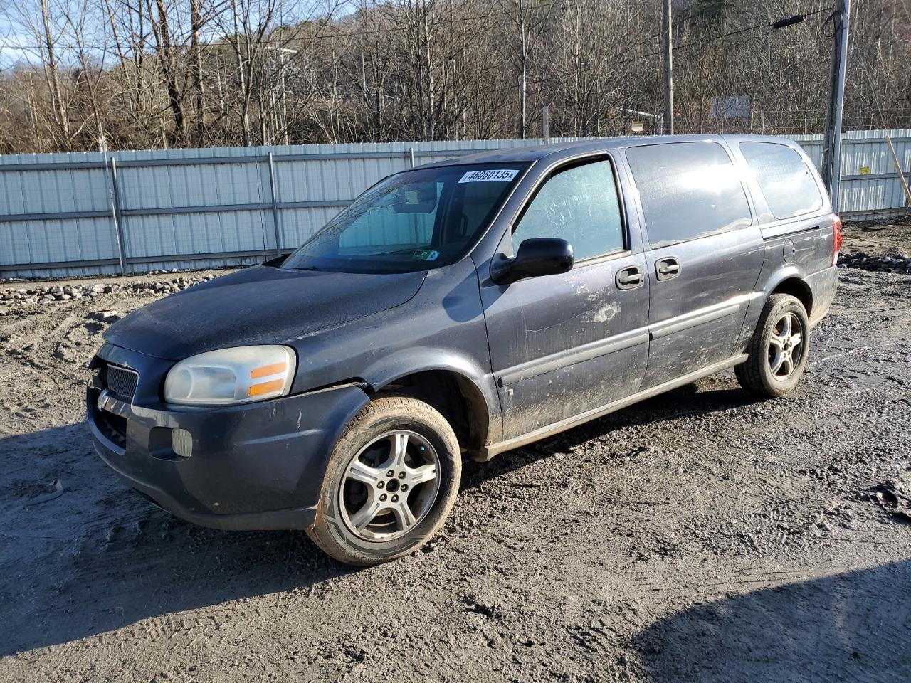 2008 Chevrolet Uplander - Image 1