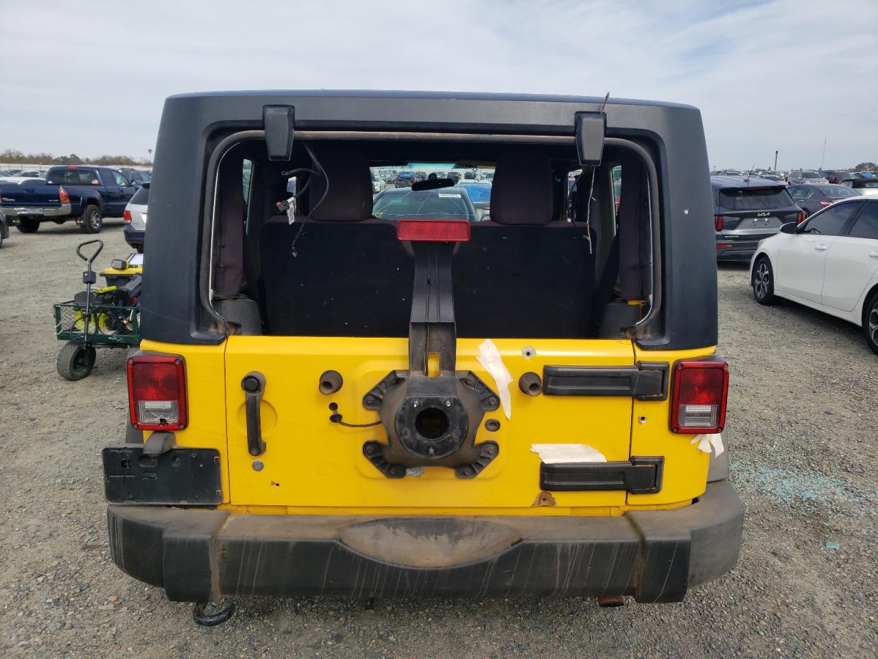 2015 Jeep Wrangler - Image 6