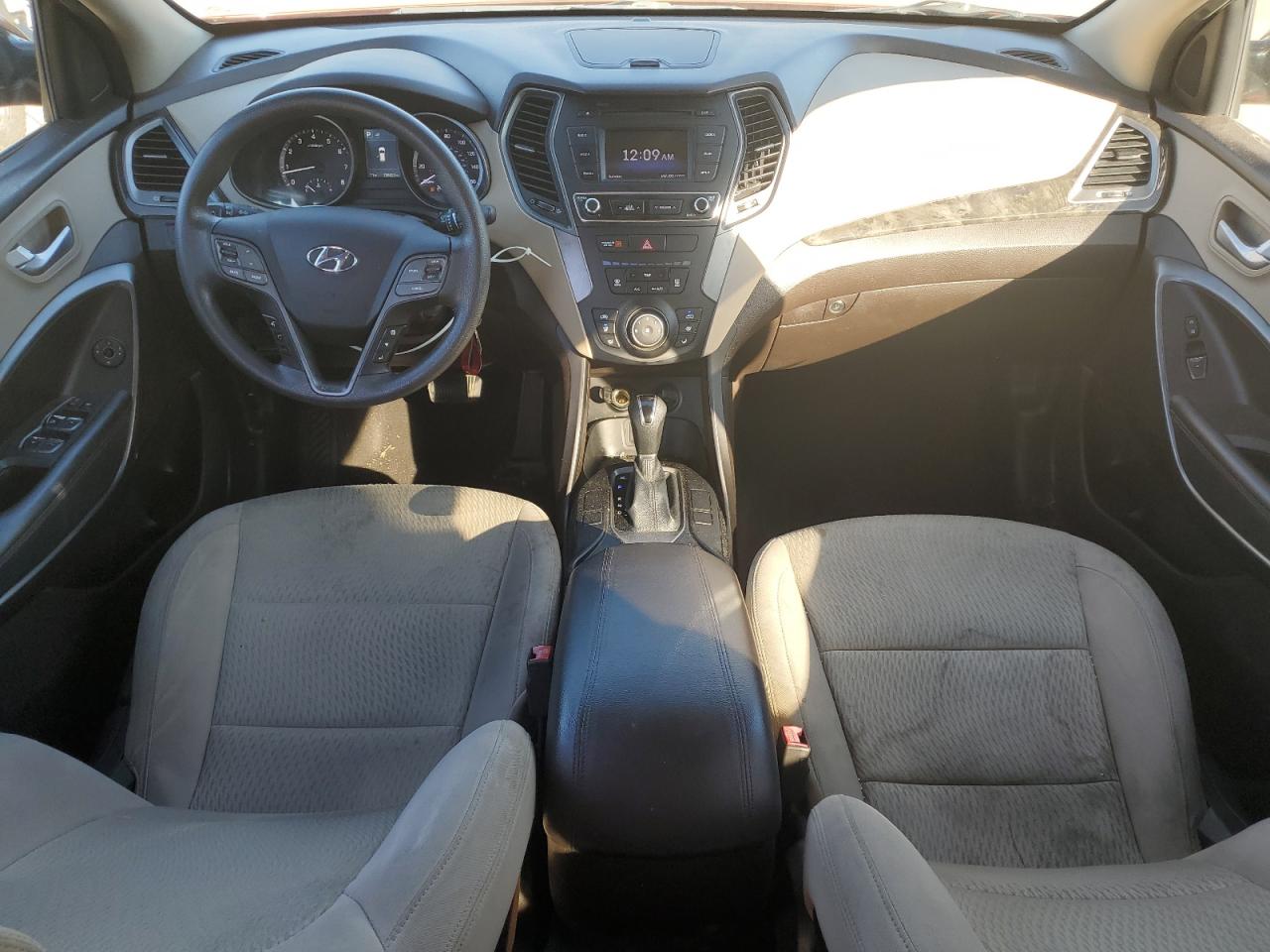 2018 Hyundai Santa Fe - Image 8