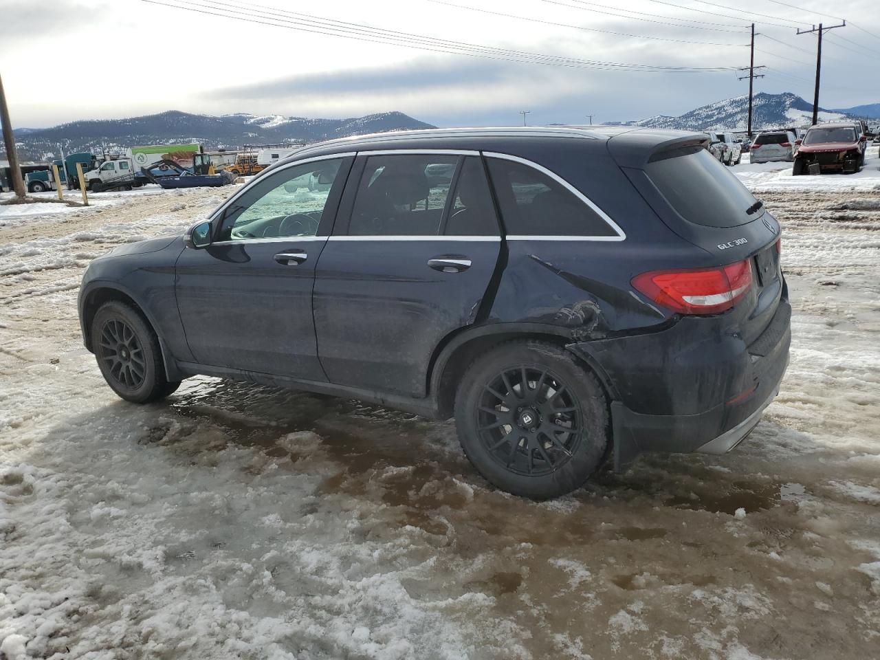 2017 Mercedes-Benz GLC - Image 2