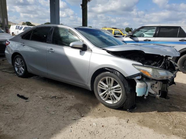  TOYOTA CAMRY 2015 Silver