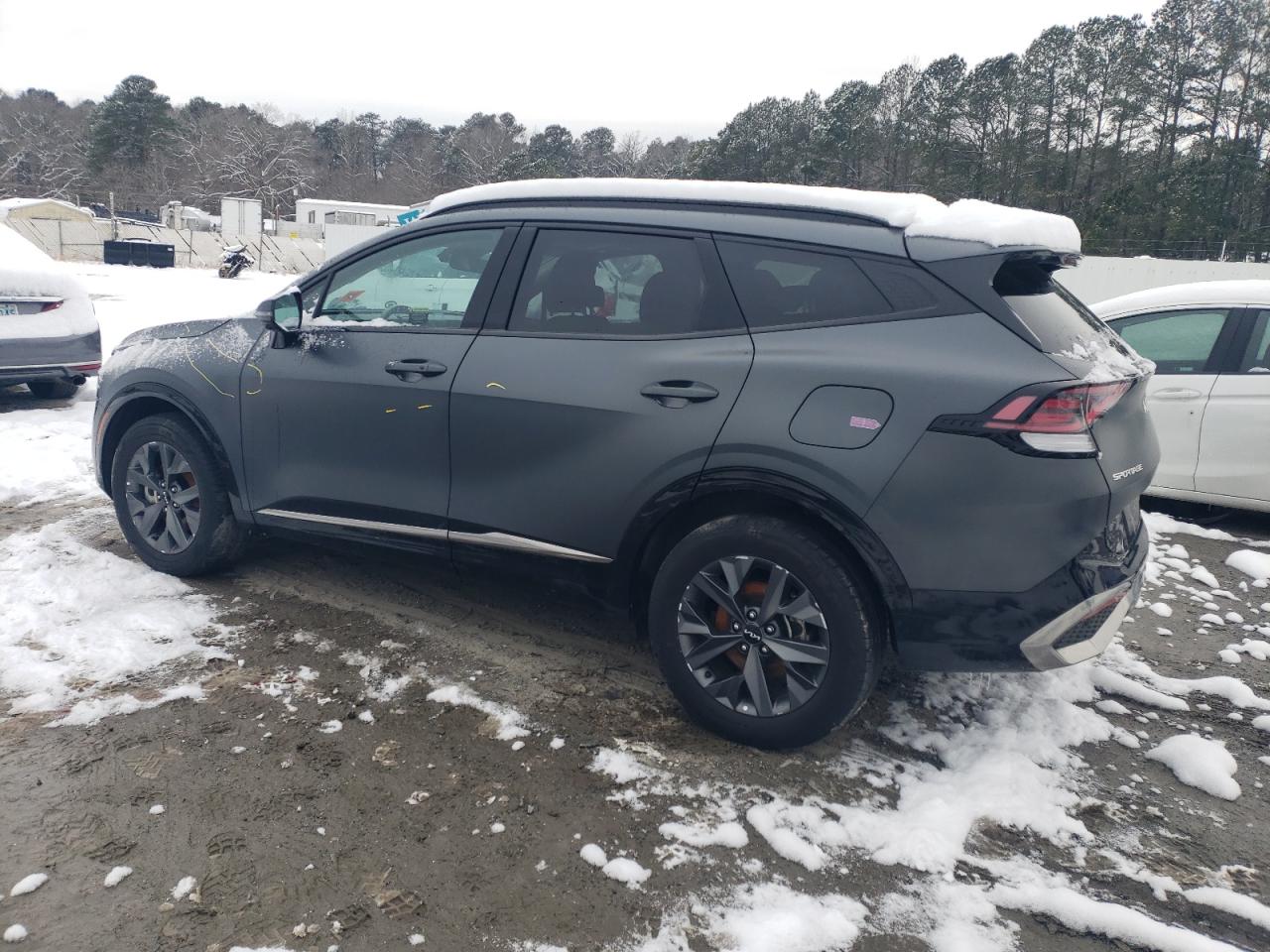 2024 Kia Sportage - Image 2