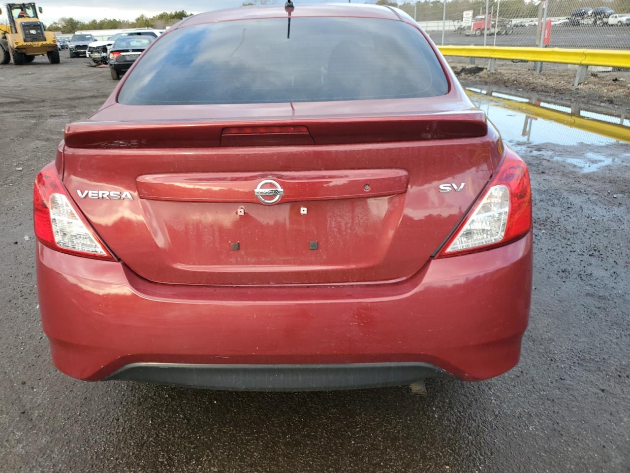 2017 Nissan Versa - Image 6