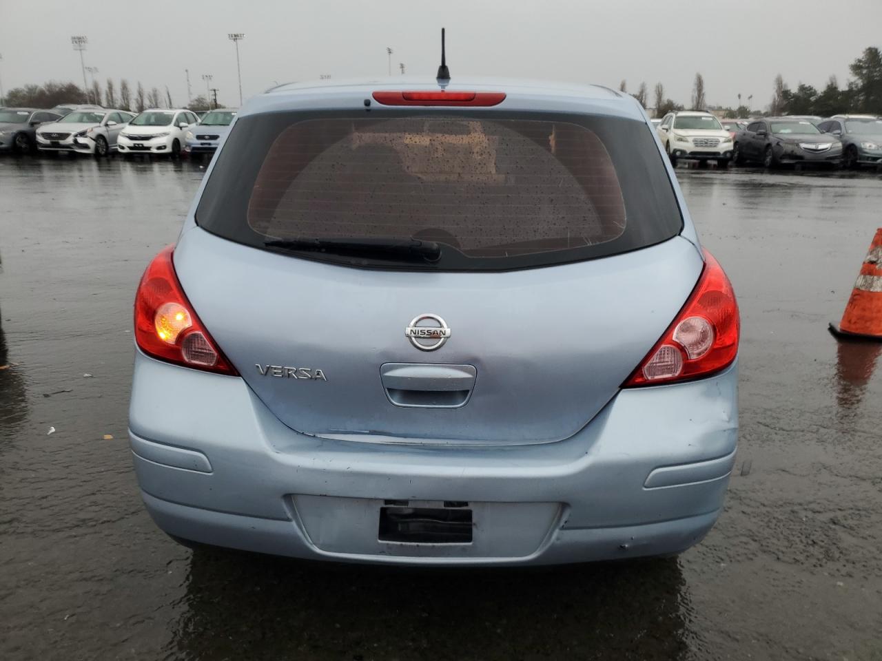 2010 Nissan Versa - Image 6