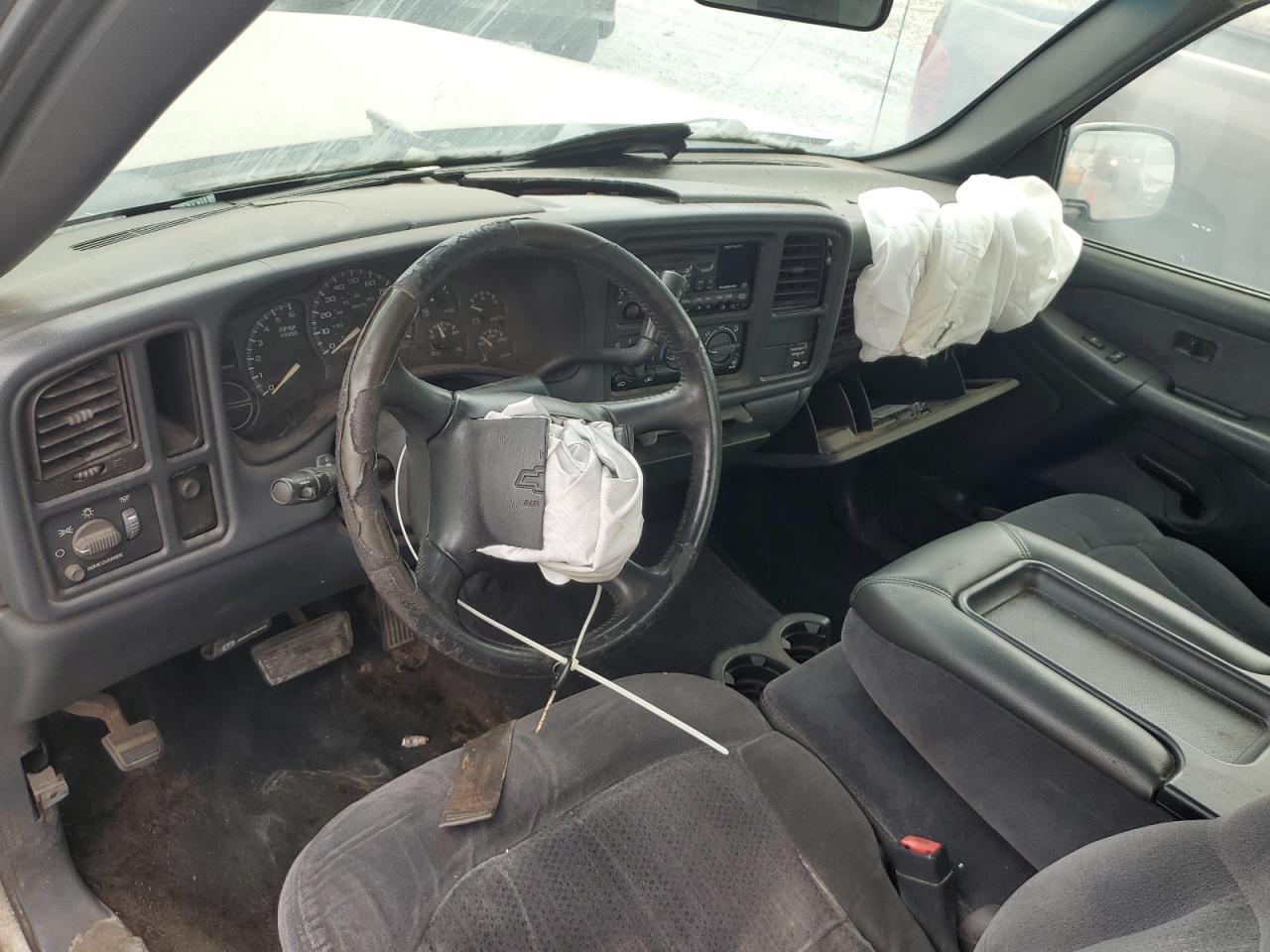 2002 Chevrolet Silverado C1500 VIN: 2GCEC19VX21230895 Lot: 45228845