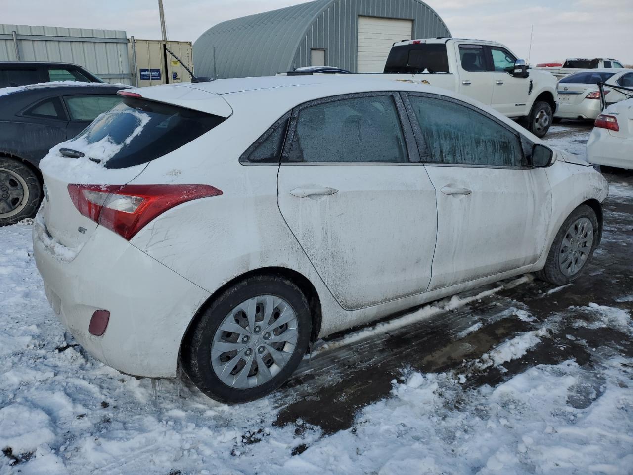 2017 Hyundai Elantra - Image 3