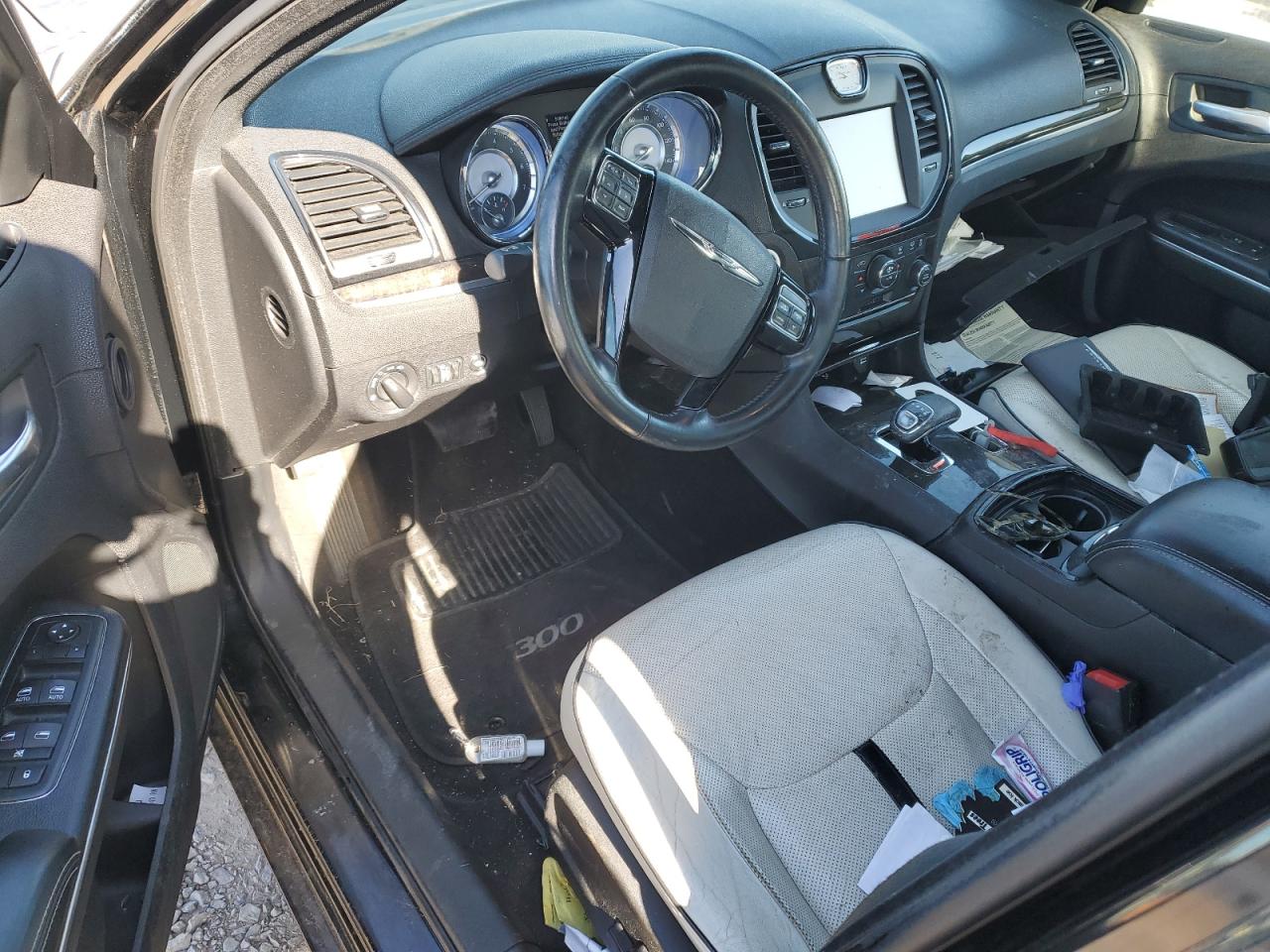 2014 Chrysler 300 - Image 8